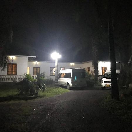 Отель Palm Garden House Quang Tri Экстерьер фото